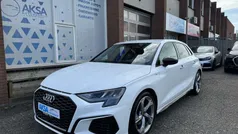 Wit Gebruikt 2020 Audi A3 Sportback S-Line Hatchback | € 27.950 (Eerlijke prijs)