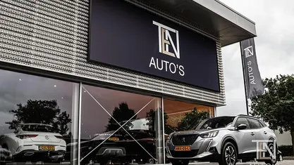 Gebruikt 2022 Peugeot 2008 GT SUV | € 22.910 (Eerlijke prijs)