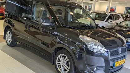 Gebruikt 2011 Fiat Doblò MPV | € 5.944 (Eerlijke prijs)