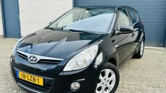 Zwart Gebruikt 2010 Hyundai i20 Dynamiq Hatchback | € 3.999 (Eerlijke prijs)