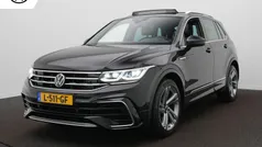 Zwart Gebruikt 2021 VW Tiguan Business+ SUV | € 32.900 (Eerlijke prijs)