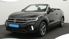 Zwart Gebruikt 2024 VW T-Roc Cabriolet R-line Cabriolet | € 43.200 (Eerlijke prijs)
