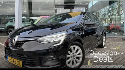 Zwart Occasion 2019 Renault Clio IV Intens Hatchback | € 9.390 (Eerlijke prijs)