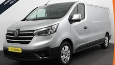Zilver Nieuw 2024 Renault Trafic Van | € 29.690 (Eerlijke prijs)