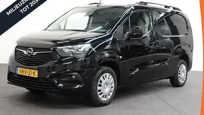 Occasion Opel Combo Edition 131 PK (96 kW) 2022 Zwart MPV