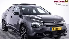 Gebruikt 2023 Citroën e-C4 Shine Sedan | € 21.490 (Eerlijke prijs)