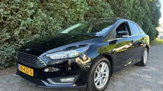 Zwart Gebruikt 2017 Ford Focus Titanium Sedan | € 6.000 (Eerlijke prijs)