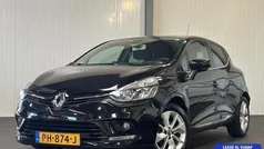 Zwart Gebruikt 2017 Renault Clio IV LIMITED Hatchback | € 8.445 (Eerlijke prijs)
