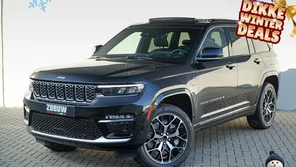 Zwart Nieuw 2025 Jeep Grand Cherokee Summit SUV | € 89.450 (Goede deal)