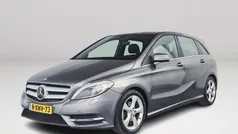Gebruikt 2014 Mercedes B180 Prestige MPV | € 9.900 (Goede deal)