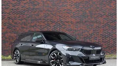 Gebruikt 2025 BMW 550e M Performance Stationwagen | € 105.950 (Eerlijke prijs)