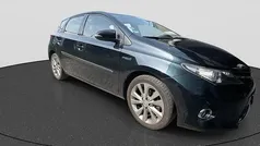 Blauw Gebruikt 2014 Toyota Auris Hatchback | € 10.950 (Eerlijke prijs)
