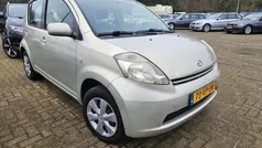Beige Gebruikt 2007 Daihatsu Sirion Hatchback | € 1.999 (Eerlijke prijs)