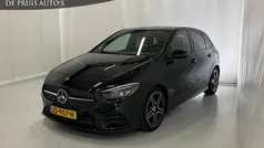 Zwart Gebruikt 2019 Mercedes B180 Business MPV | € 24.950 (Eerlijke prijs)