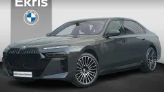 Gebruikt 2025 BMW 750e Executive Sedan | € 175.129