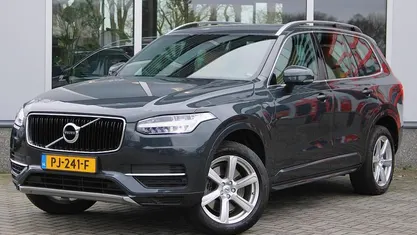Occasion Volvo XC90 Momentum 2017 Grijs (metallic) SUV