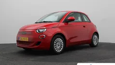 Rood Gebruikt 2024 Fiat 500e Urban Hatchback | € 22.395 (Eerlijke prijs)