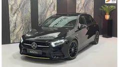 Gebruikt 2019 Mercedes A250 AMG Hatchback | € 31.950 (Eerlijke prijs)