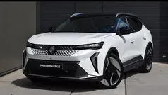 Wit nacre met dak in sterzwart Gebruikt 2024 Renault Scénic Iconic MPV | € 42.449 (Super prijs)