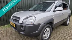 Grijs Gebruikt 2008 Hyundai Tucson Style SUV | € 2.890 (Eerlijke prijs)