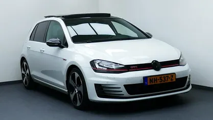 Wit Occasion 2017 VW Golf VII GTI Hatchback | € 19.444 (Eerlijke prijs)