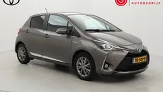 Grijs Gebruikt 2018 Toyota Yaris Hybrid Executive Hatchback | € 16.499 (Goede deal)