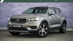 Grijs Gebruikt 2021 Volvo XC40 Inscription SUV | € 31.899 (Goede deal)