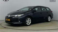 Blauw Gebruikt 2017 Toyota Auris Hybrid Edition Stationwagen | € 16.445 (Eerlijke prijs)