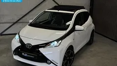 Wit Gebruikt 2016 Toyota Aygo X-wave Hatchback | € 8.250 (Eerlijke prijs)