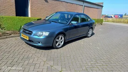 Blauw, metallic lak Gebruikt 2006 Subaru Legacy Sedan | € 5.995 (Eerlijke prijs)