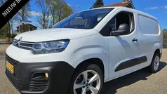 Wit Gebruikt 2020 Citroën Berlingo PureTech MPV | € 15.995 (Eerlijke prijs)