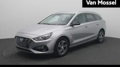 Gebruikt 2022 Hyundai i30 Comfort Stationwagen | € 20.440 (Eerlijke prijs)