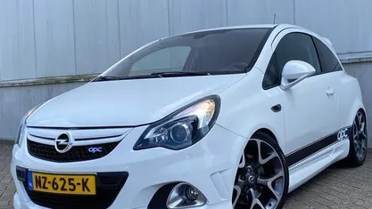 Occasion 2011 Opel Corsa OPC Hatchback | € 7.995 (Eerlijke prijs)