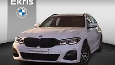 Wit Gebruikt 2021 BMW 318 Basis Stationwagen | € 31.900 (Eerlijke prijs)