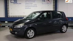 Gebruikt 2008 Renault Scénic II MPV | € 2.250 (Eerlijke prijs)
