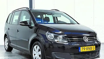 Zwart Gebruikt 2011 VW Touran Trendline MPV | € 4.896 (Eerlijke prijs)