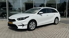 Gebruikt 2023 Kia Ceed Stationwagen | € 25.800 (Eerlijke prijs)