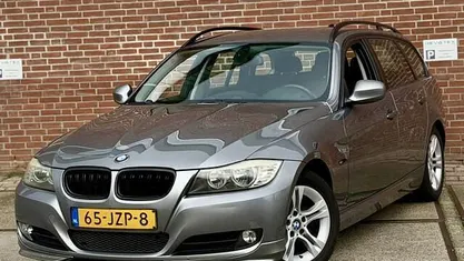 Grijs Gebruikt 2009 BMW 318 Stationwagen | € 4.950 (Eerlijke prijs)