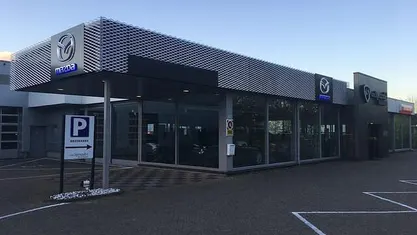 Gebruikt 2025 Mazda CX-30 Edition SUV | € 38.995 (Eerlijke prijs)