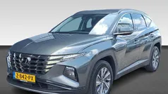 Amazon grey (grijs metallic) Gebruikt 2024 Hyundai Tucson Comfort SUV | € 36.930 (Goede deal)