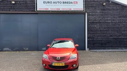Occasion Mazda 3 Inclusive 105 PK (77 kW) 2005 Rood Hatchback