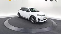 Wit Nieuw 2025 Renault R5 Komfort Hatchback | € 33.900 (Eerlijke prijs)