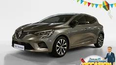 Gebruikt 2023 Renault Clio V Techno Hatchback | € 15.995 (Goede deal)