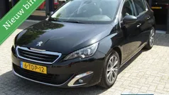 Zwart Gebruikt 2014 Peugeot 308 Hatchback | € 7.500 (Eerlijke prijs)