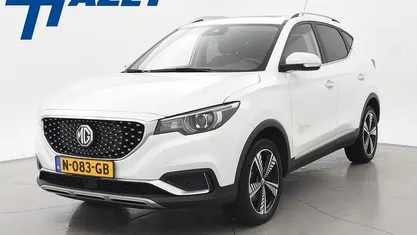 Gebruikt 2021 MG ZS Luxury SUV | € 14.950 (Goede deal)