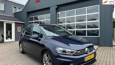 Blauw Gebruikt 2017 VW Golf Sportsvan Highline MPV | € 15.950 (Eerlijke prijs)
