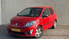 Rood Gebruikt 2011 Renault Twingo Collection Hatchback | € 3.350 (Eerlijke prijs)