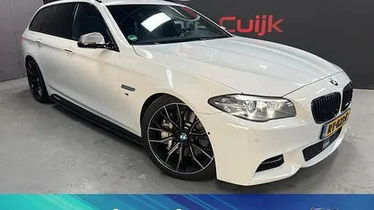 Wit Gebruikt 2016 BMW M550 Comfort Edition Sedan | € 23.750 (Goede deal)