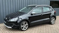 Zwart, metallic lak Gebruikt 2011 VW Polo Cross Hatchback | € 8.995 (Eerlijke prijs)
