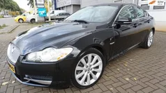 Zwart, metallic lak Occasion 2013 Jaguar XF Premium Luxury Sedan | € 8.950 (Eerlijke prijs)